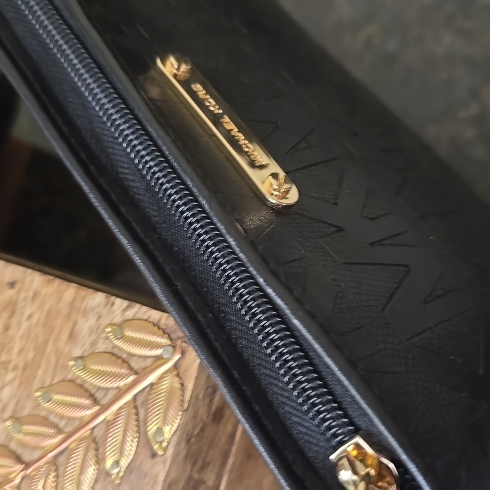 MICHAEL KORS BELT BAGS ❤️🥰 - Picture 7 of 8